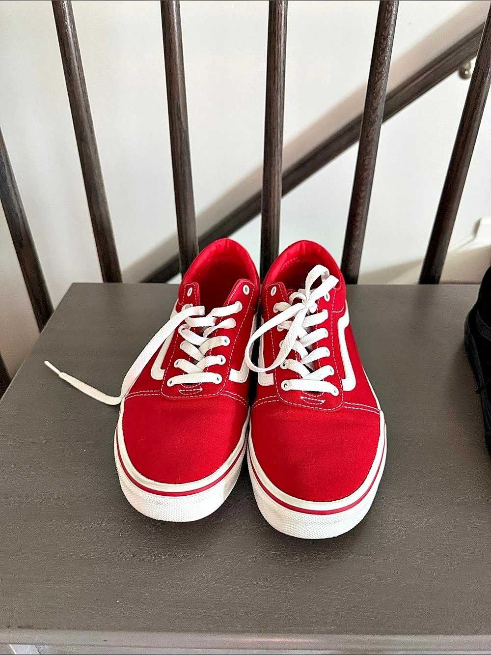 Vans Old Skool Red & White Sneakers US 6.5